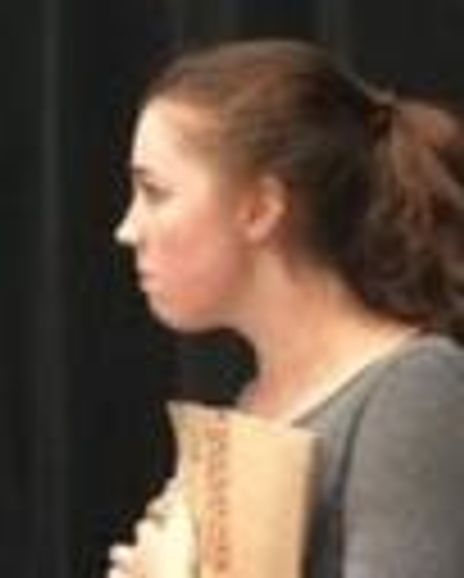 Lynnsey Lewis Headshot