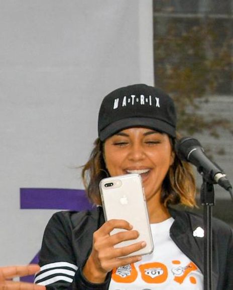 Liz Hernandez Headshot