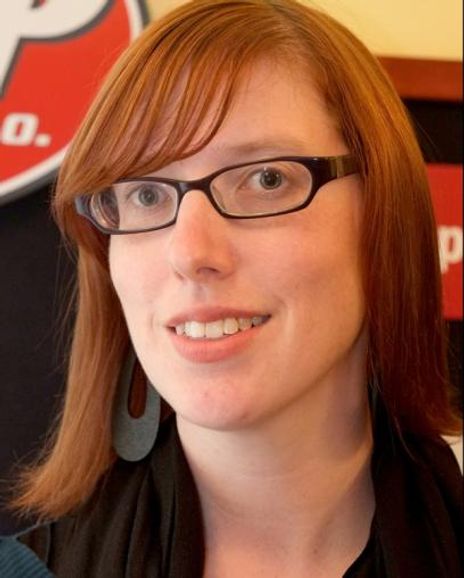 Kate Piatt-Eckert Headshot