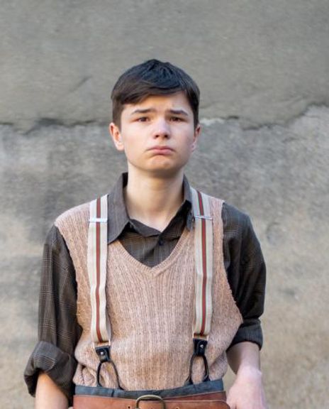 Calin Eastes Headshot