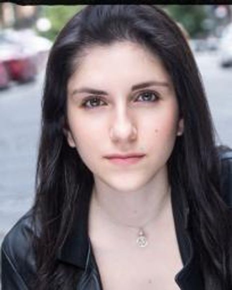 Lana Schwartz Headshot
