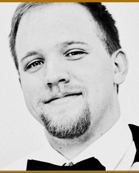 Eric Jurenas Headshot