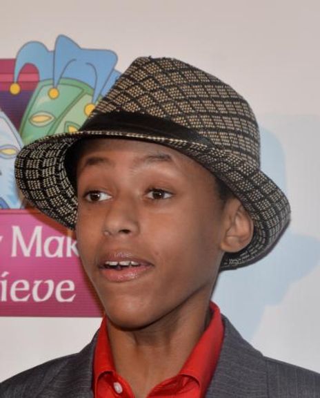 Collet Reyes Headshot