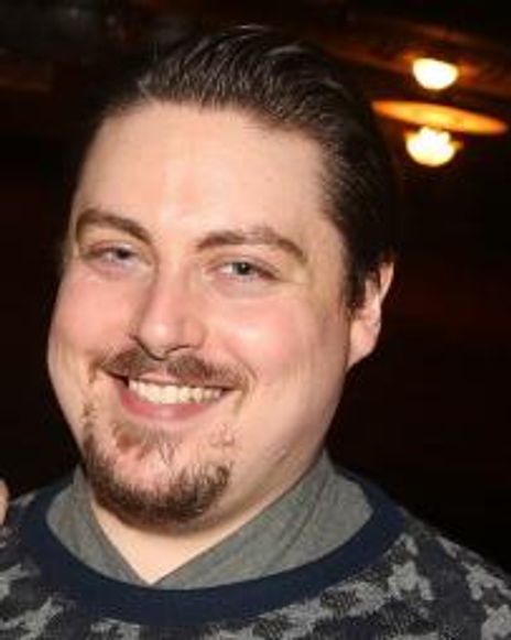 Carlton Moe Headshot