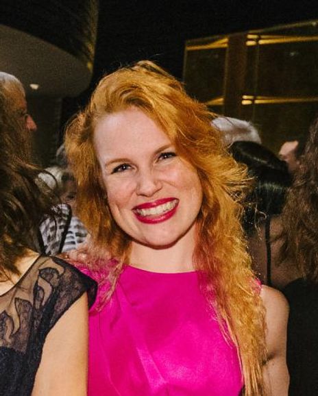 Maggie Lawrence Headshot