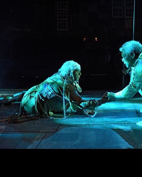 Daniel Duque-Estraba Headshot