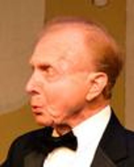 Bix Barnaba Headshot