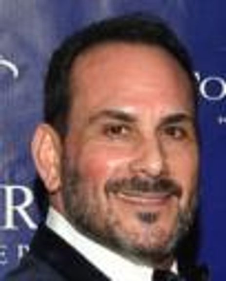 Dr. Craig Rosenblum Headshot