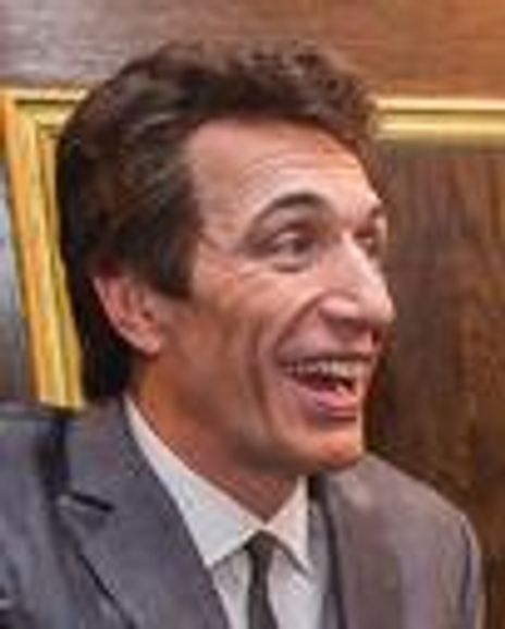 Nigel Casey Headshot