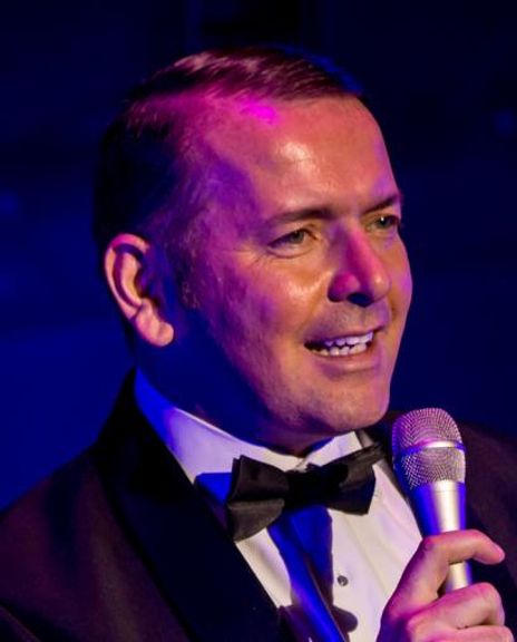 Garrett Phillips Headshot