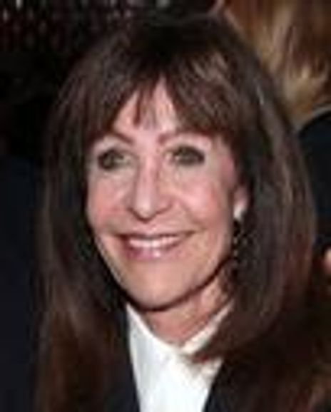 Alison Swibel Headshot