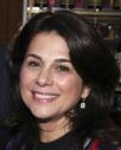 Kelly Coffey Headshot