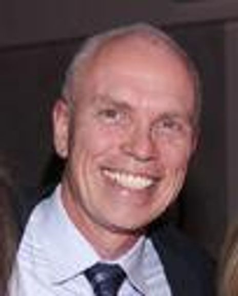 Peter Siebold Headshot