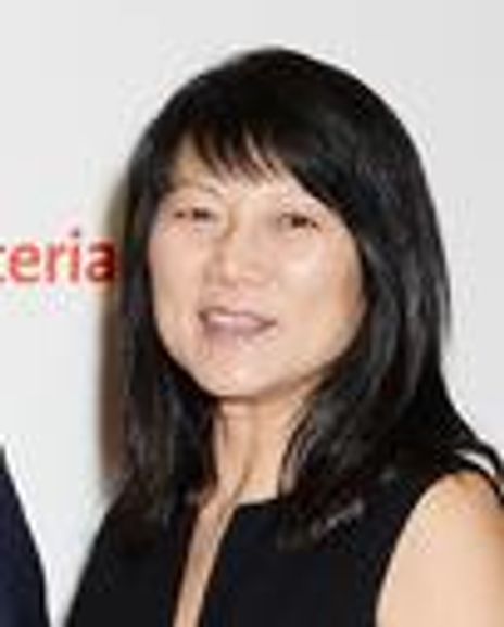 Tina Swartz Headshot