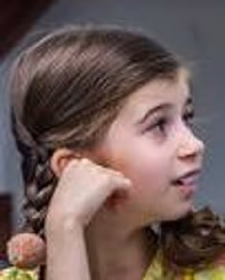 Tekla Zurashvili Headshot