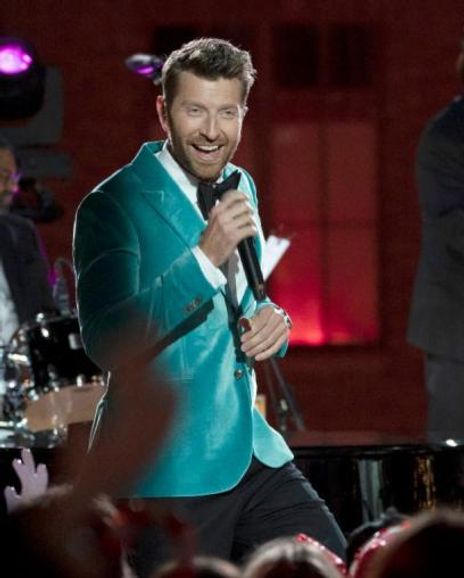 Brett Eldredge Headshot