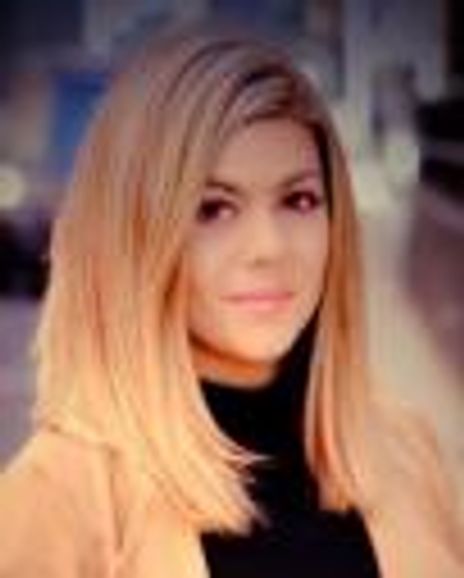 Chaslyn Sweetwood Headshot