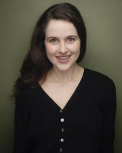 Emma Geer Headshot