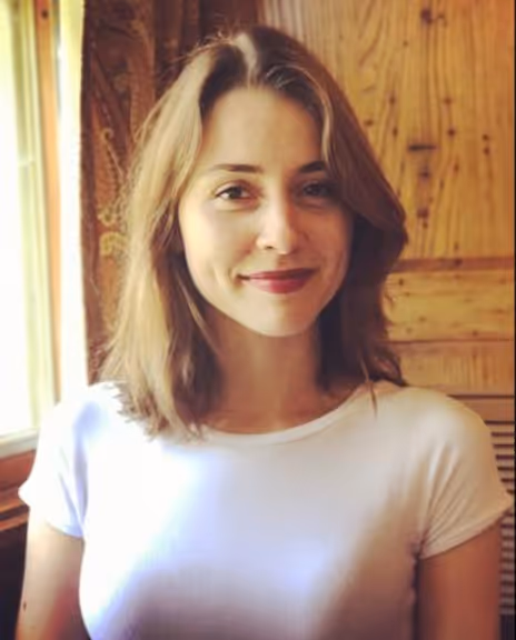 Alisa Zhulina Headshot