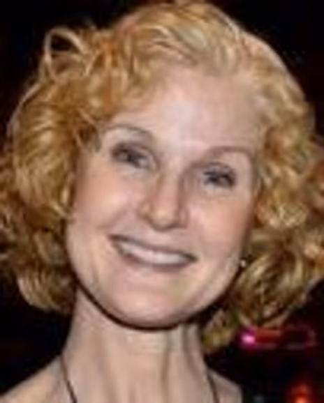 Gwen Sarnoff Headshot