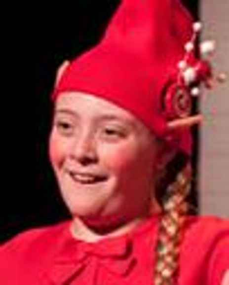 Ainsley Novin Headshot