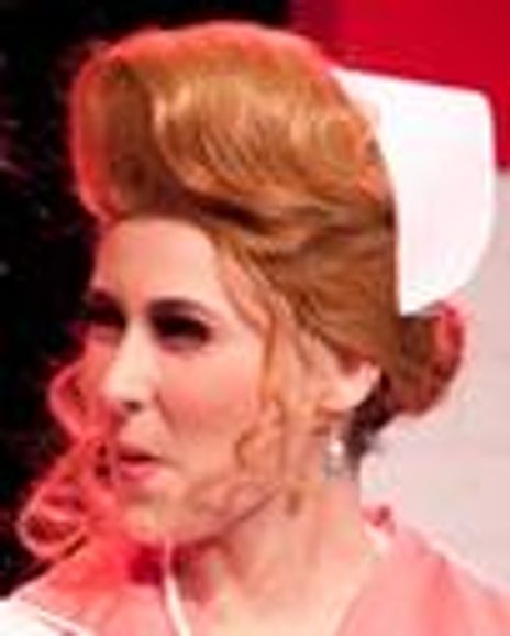 Hannah Kupson Headshot