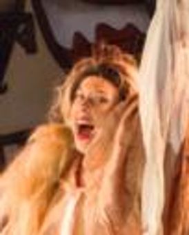 Isabel Kruse Headshot