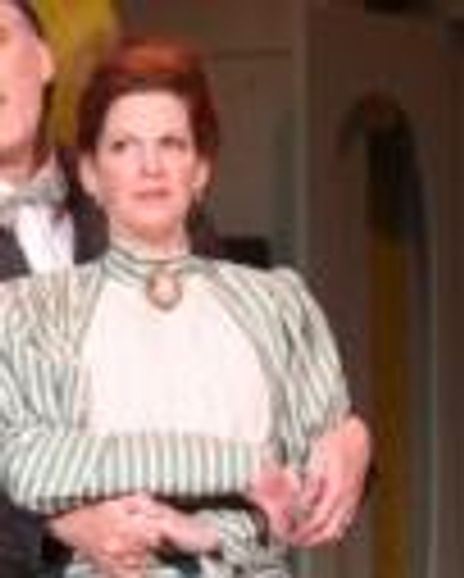 Alisa Mutchler Bauer Headshot