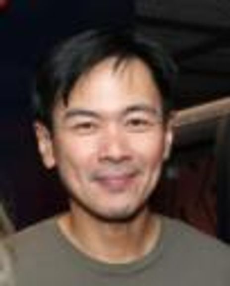 Joel dela Fuente Headshot