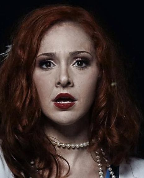 Julie Trammel Headshot