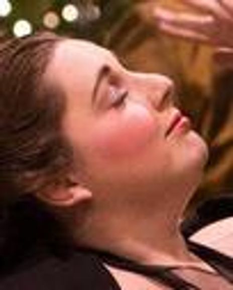 Amy Malcolm Headshot