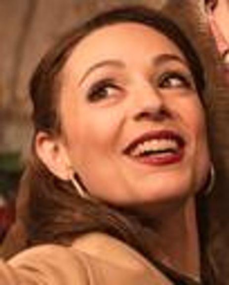 Honey Rouhani Headshot