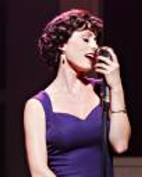 Laura Mae Nason Headshot