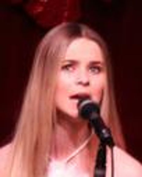 Olivia Swearingen Headshot