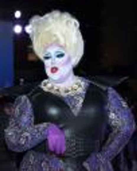 Kylie Minono Headshot