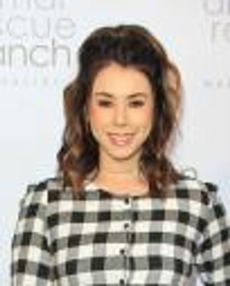 Jillian Rose Reed Headshot