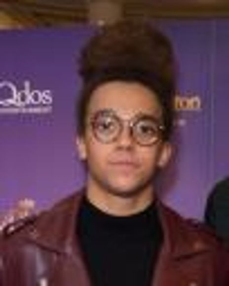 Perri Kiely Headshot