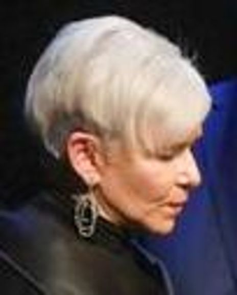 Carol Levin Headshot