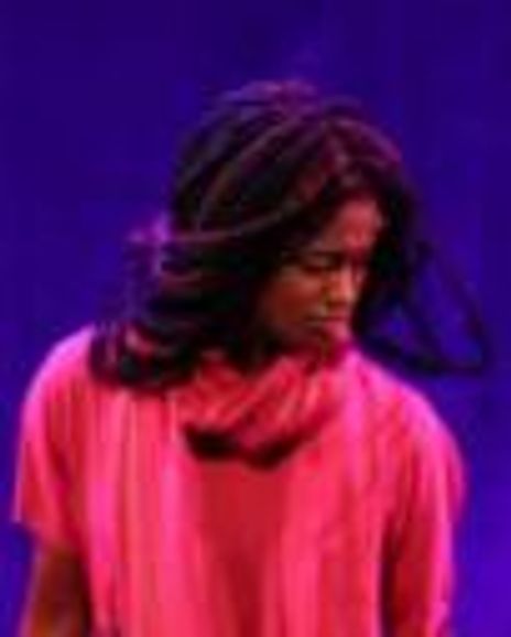 Steffy Jolin Headshot