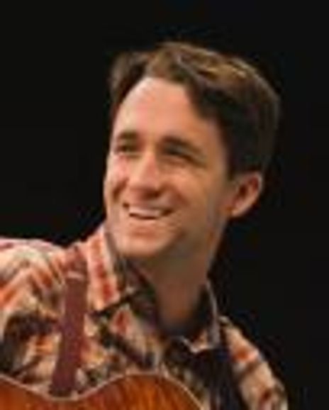 Kyle Whalen Headshot