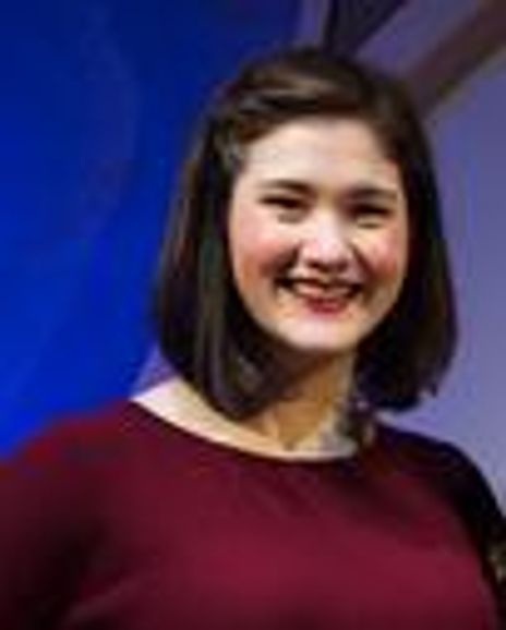 Sarah Ann Sillers Headshot