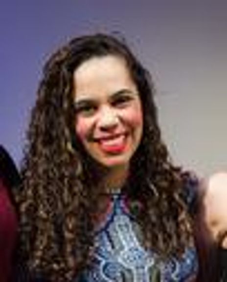 Chloe Mikala Headshot