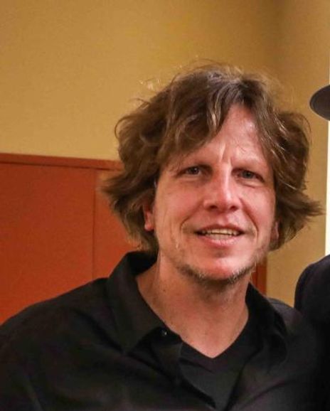 Robert Kolodny Headshot