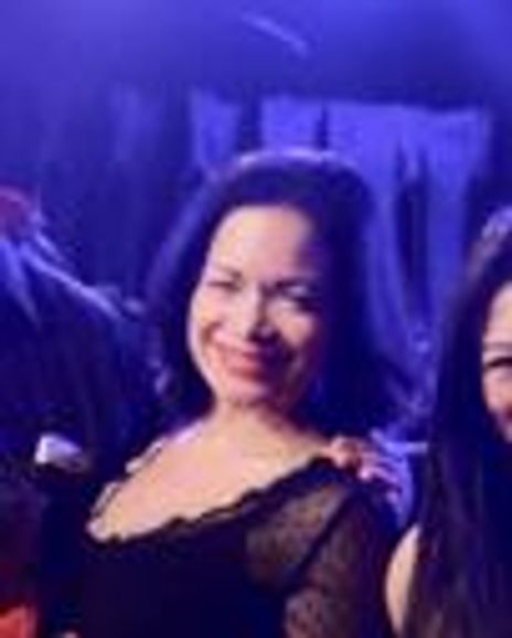 Yasemin Alers Headshot