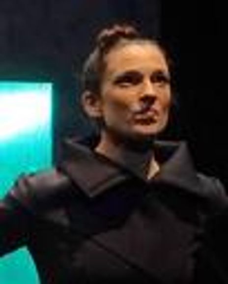 Eve Everette Headshot