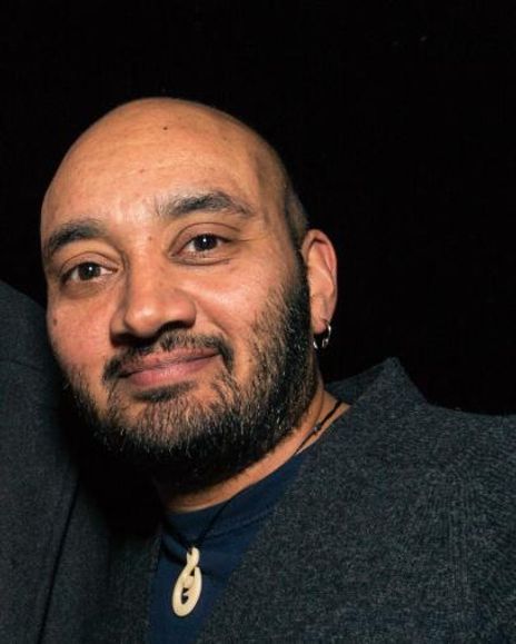 Mashuq Mustaq Deen Headshot