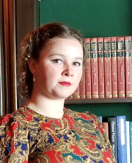 Carlyn Blount Headshot