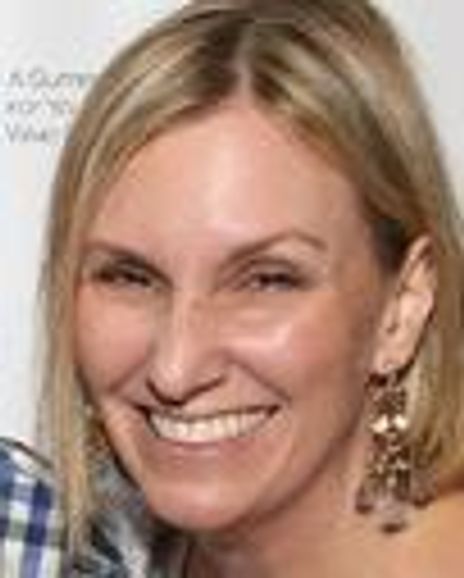 Dara Kravitz Headshot