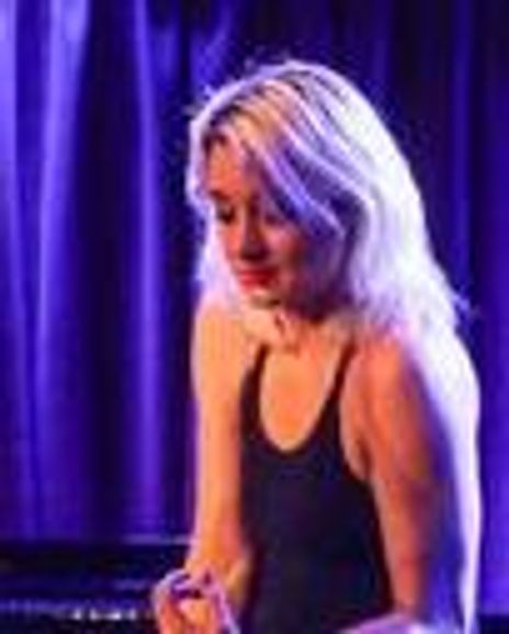 Rebecca Magazine Headshot