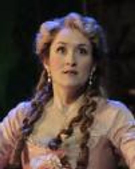 Erin Morely Headshot